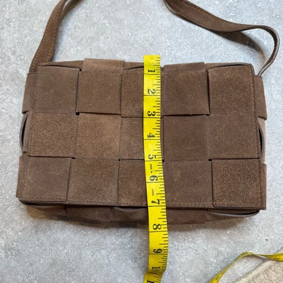 Isadora Woven Suede Leather Made in Italy Crossbody Purse in brown mousse - Picture 8 of 11